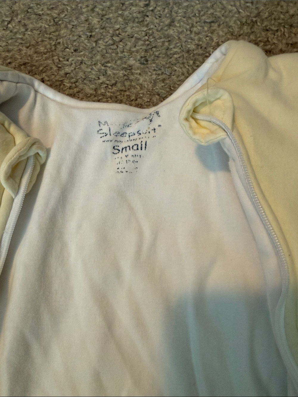 Merlin Magic Sleepsuit small - Picture 3 of 4